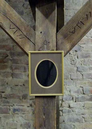 Void (Portrait), 2010, 30 x 22 cm, Installationsansicht, Ausstellung Cornucopia,  II II //I, Berlin